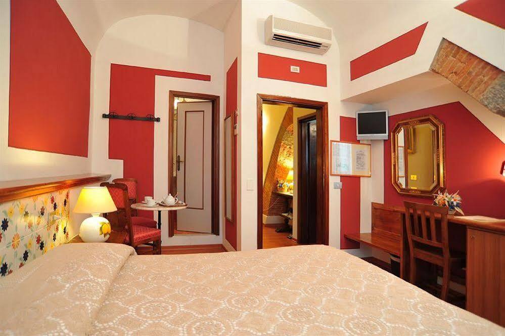 Hotel Albion Florencia Exterior foto